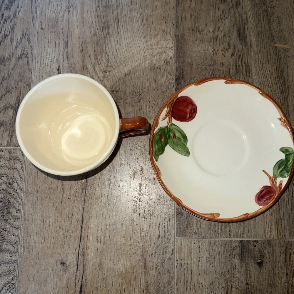 VINTAGE‎ FRANCISCAN APPLE BRANCH PATTERN CUP AND SAUCER
